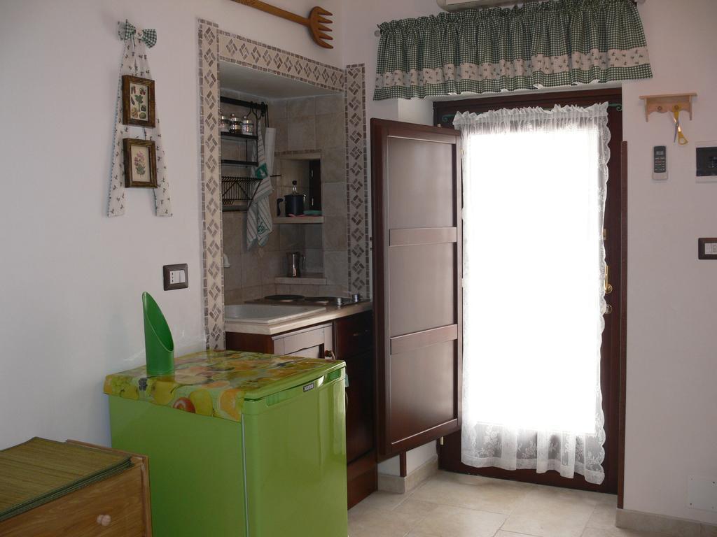 Suite San Pietro Noci Room photo